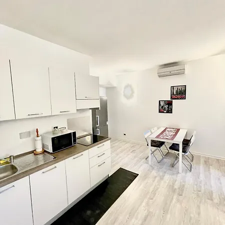 Casa Giulia Tourist Διαμέρισμα